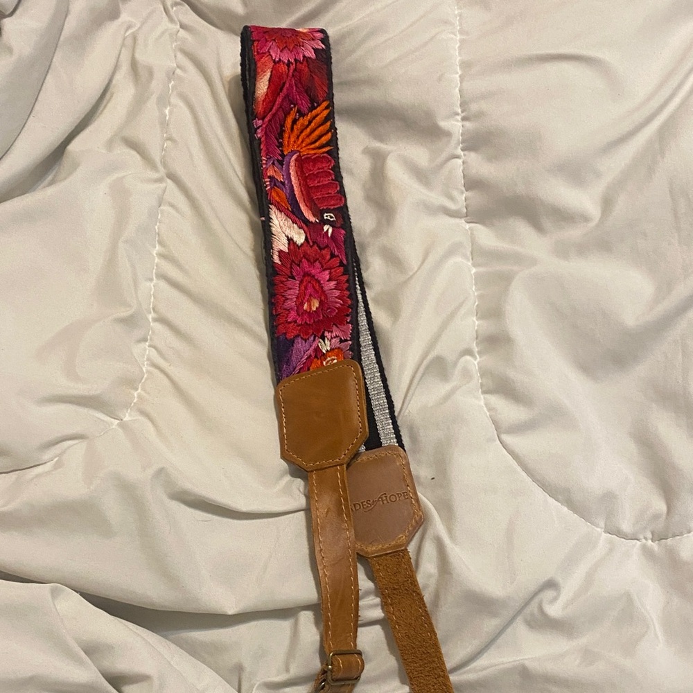 Desigual Women's Vibrant Embroidered Belt - Pink and Tan